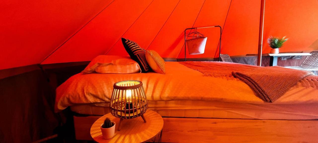 Отель Fiertelmeers Boutique Glamping Ронсе Экстерьер фото