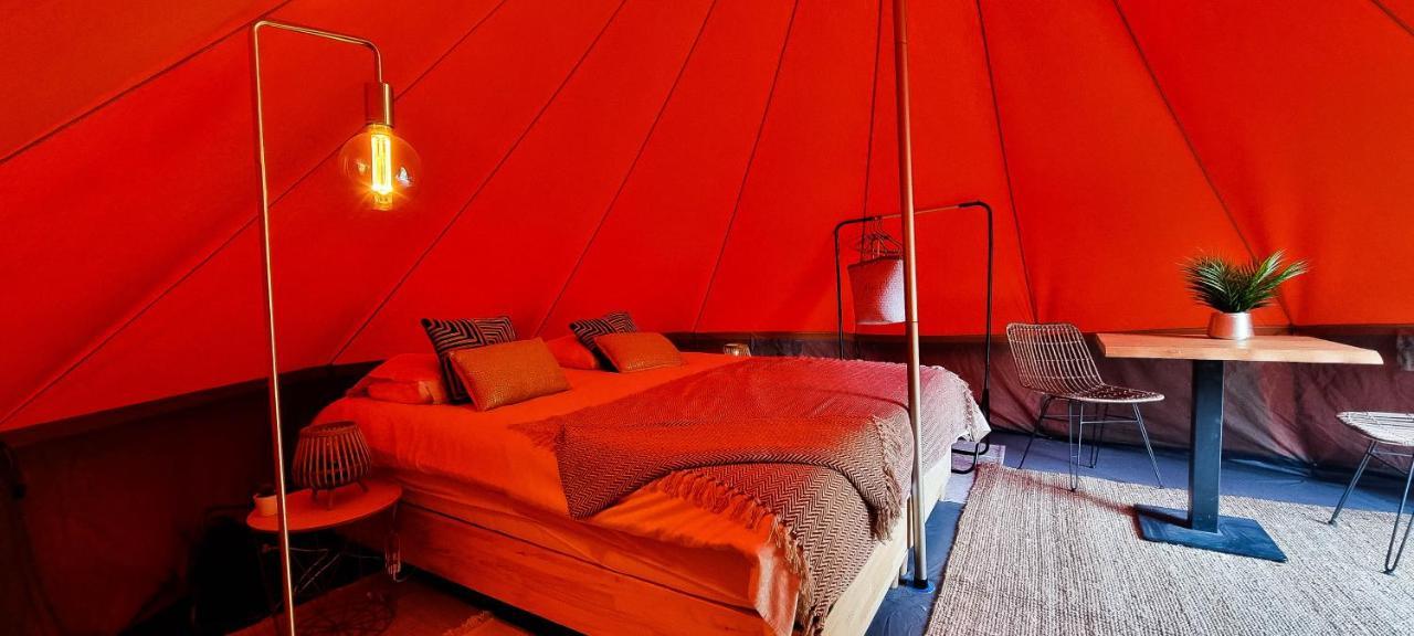 Отель Fiertelmeers Boutique Glamping Ронсе Экстерьер фото